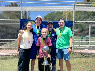 Vuelve a rugir León 400