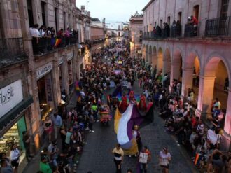 Por la libertad e igualdad de todos…