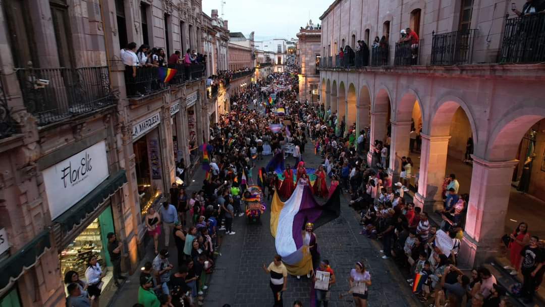 Por la libertad e igualdad de todos…