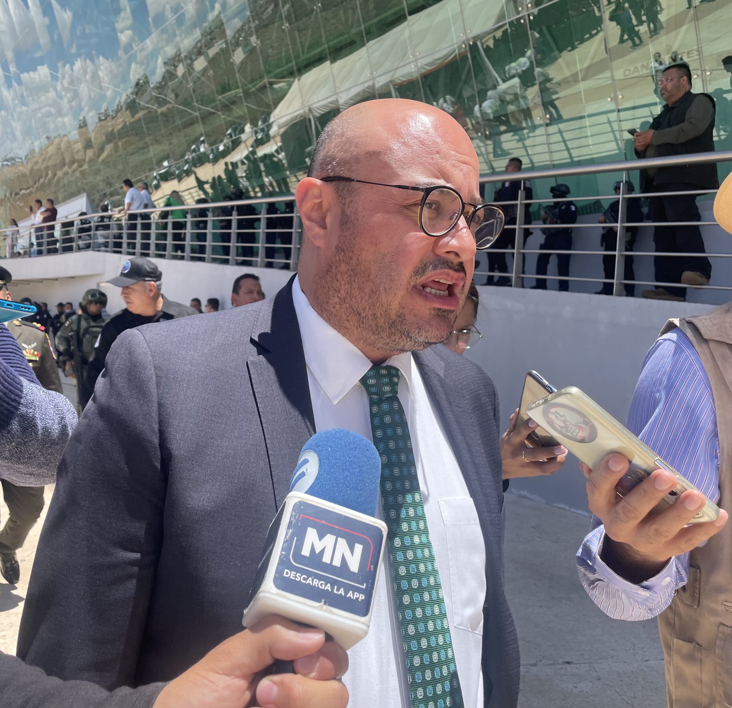 Alertan a la Interpol en caso de exalcalde prófugo