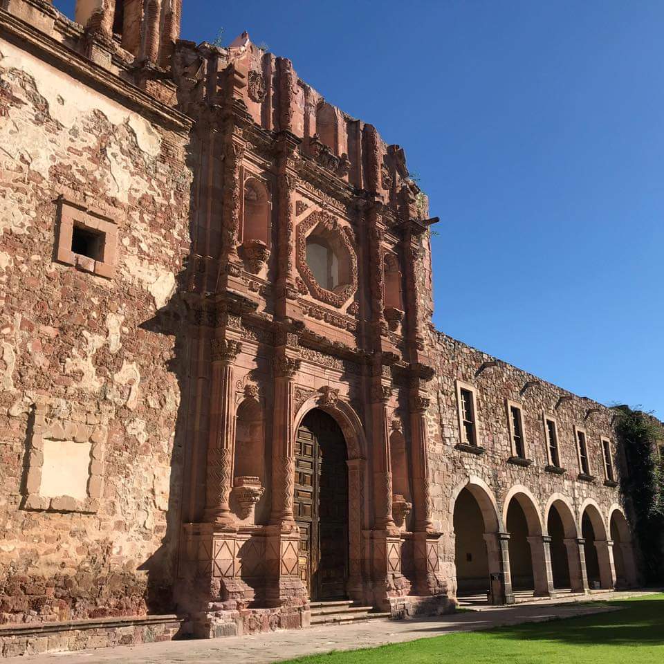 Con expos y talleres dan vida a los museos