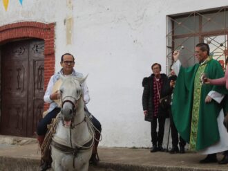 Expone Alan Murillo proyectos en Refugio de los Pozos