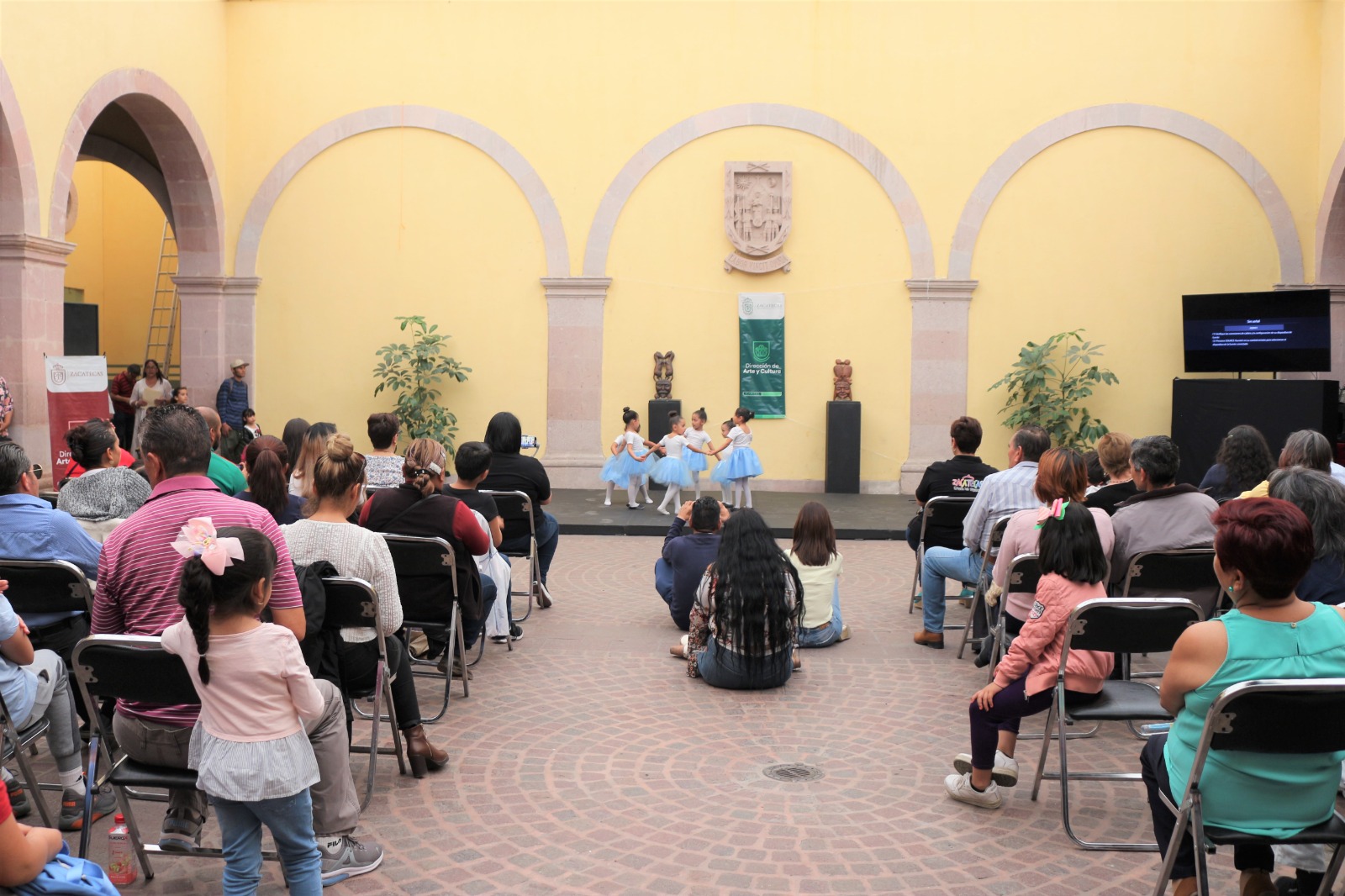 Clausuran talleres artísticos de la Casa Municipal de Cultura