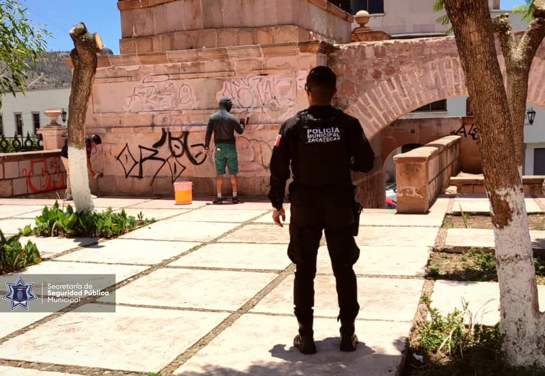 Detienen a siete por rayar paredes del Centro Histórico