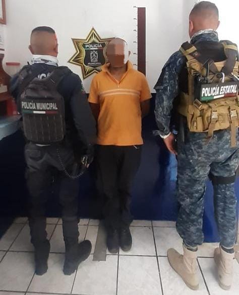 Detienen a 3 con armas y drogas