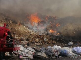 Persisten quemas internas en el relleno sanitario de la Jioresa