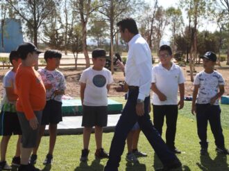 Supervisa alcalde de Calera construcción de cancha 