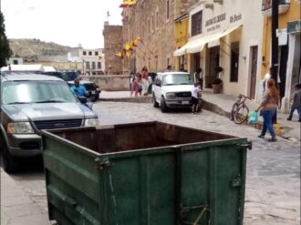 Fomentan limpieza en calles de Sombrerete