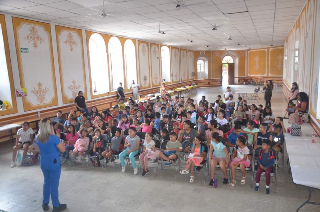 Abordan temas de salud en cursos de verano