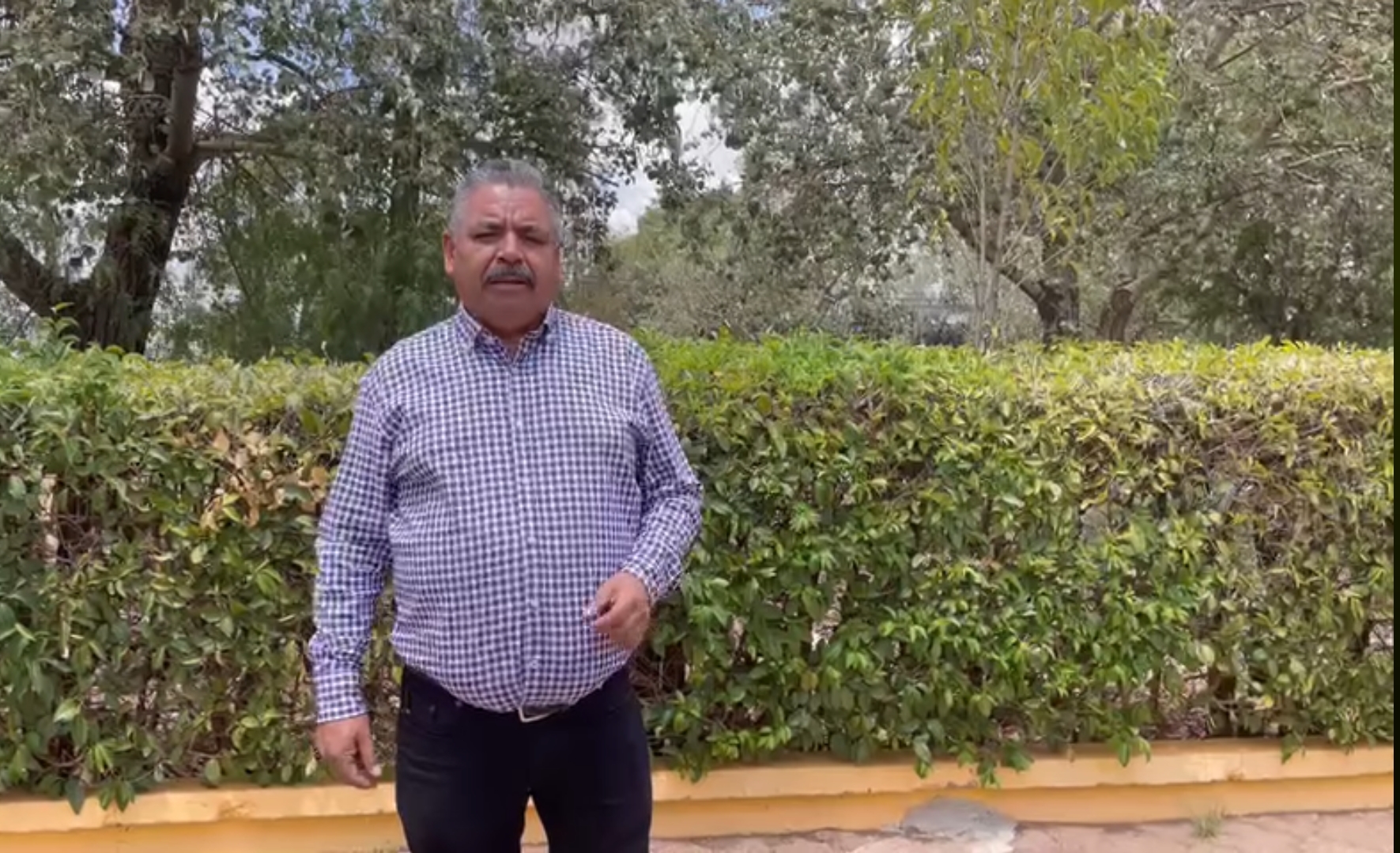 Embellecen el jardín de San Antonio del Ciprés