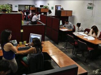 Destinan 100 mdp para liquidar a mil burócratas