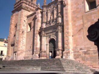 Bajan ventas en el Centro Histórico por asesinatos en La Bufa