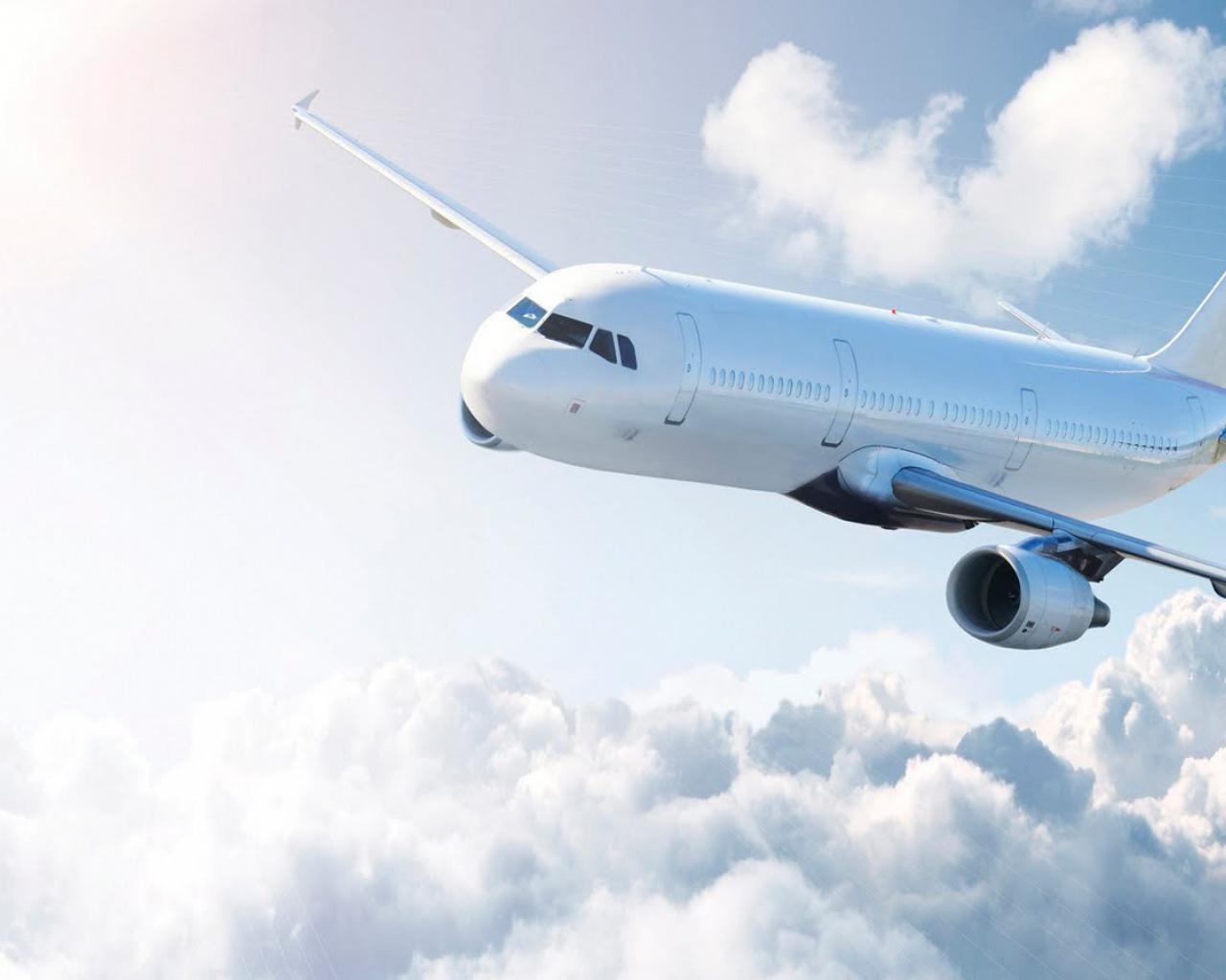 Ante aumento de turismo sexual infantil proponen protocolos en aerolíneas para erradicarlo