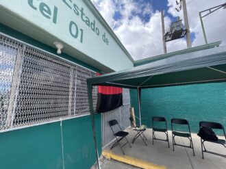 Sin clases, 14 mil estudiantes del Cobaez; docentes exigen pago