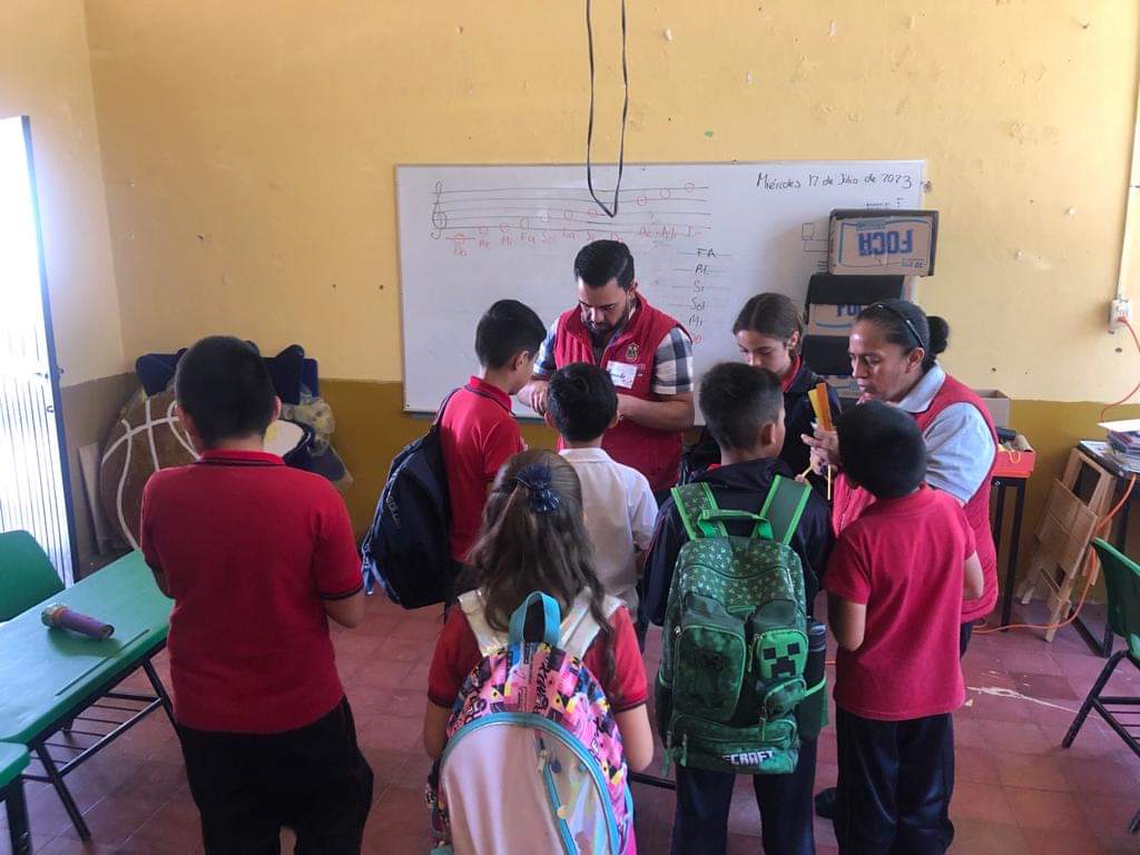 Difunden derechos de los niños y las niñas 