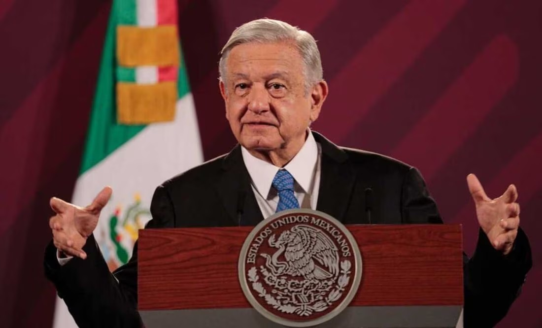 AMLO celebra que ya se formalizó entrega de empresa manejada por Fonatur para “todo lo que es el Tren Maya”