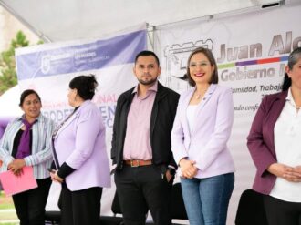 Realizan caravana de empoderamiento de la mujer 