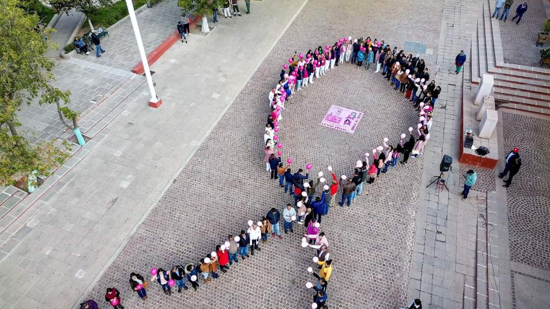 Luchan contra el cáncer de mama