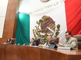 Comparece Jesús Padilla en medio de crisis del campo; le tunden diputados