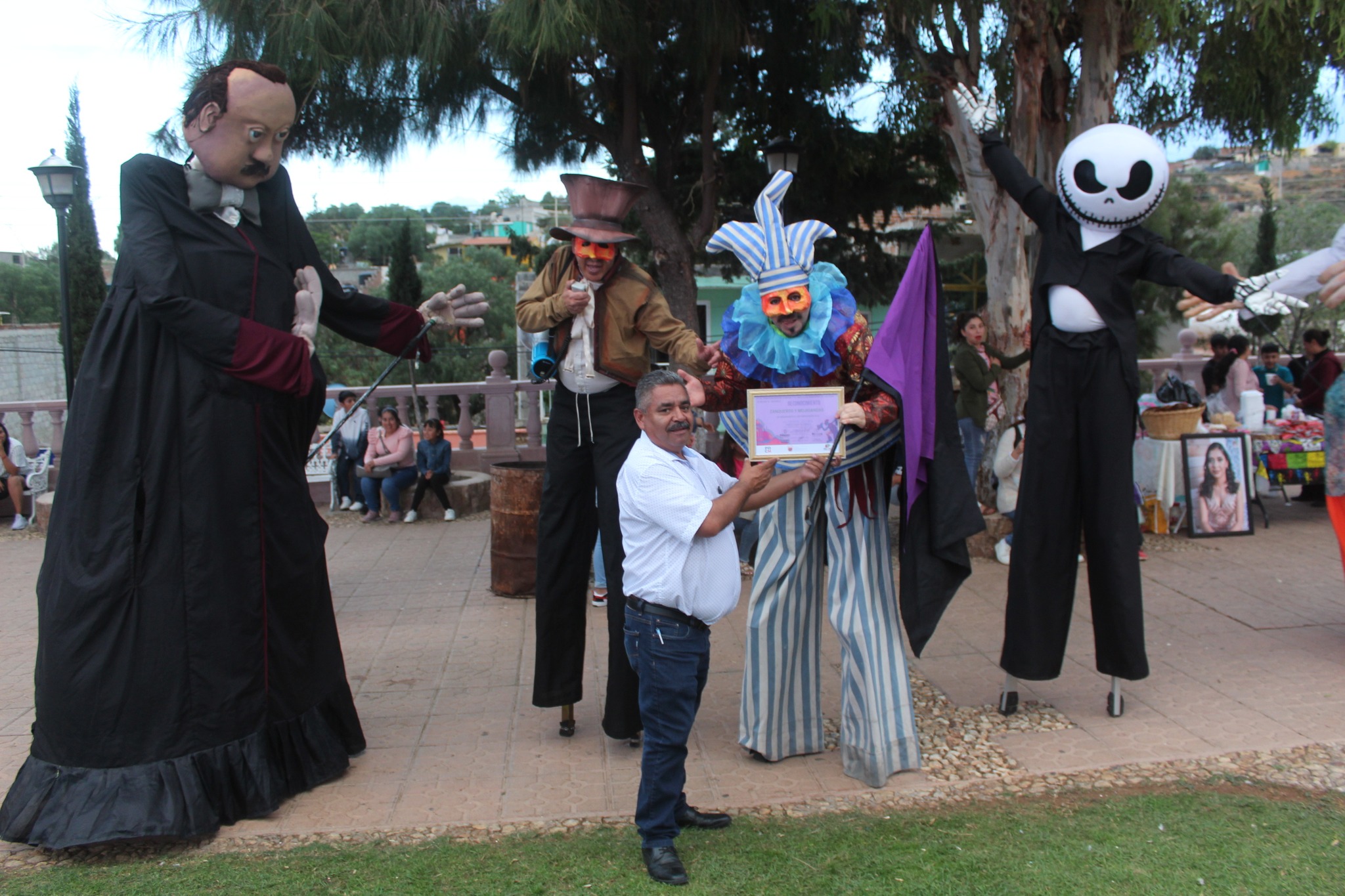 Realizan desfile cultural en Pánuco 