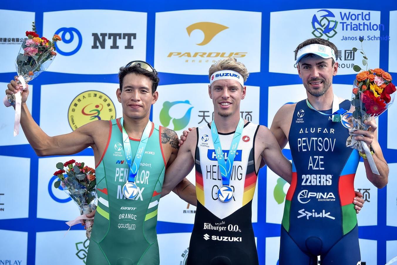 Plata para Aram Peñaflor 