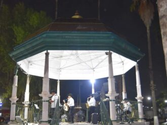 Alegran Juan Aldama Los Zorros de la Música Norteña 