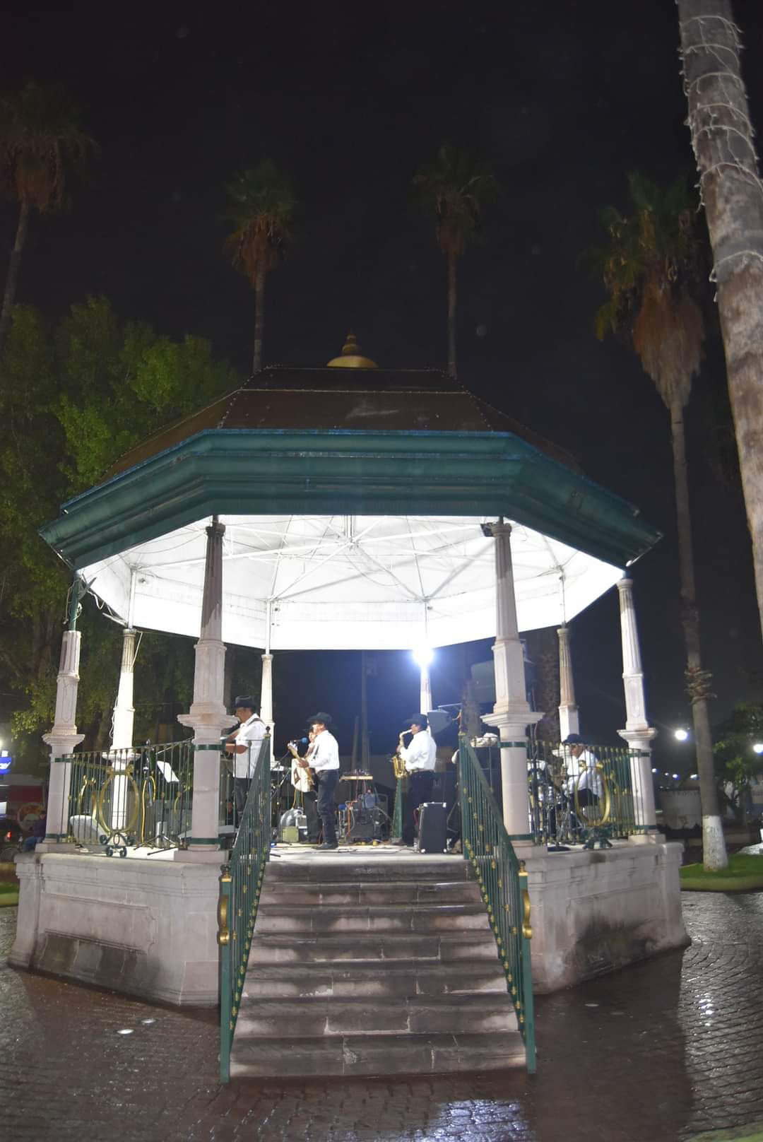 Alegran Juan Aldama Los Zorros de la Música Norteña 