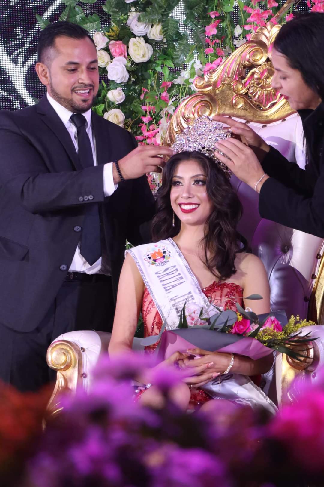Ivonne, reina de Juan Aldama 