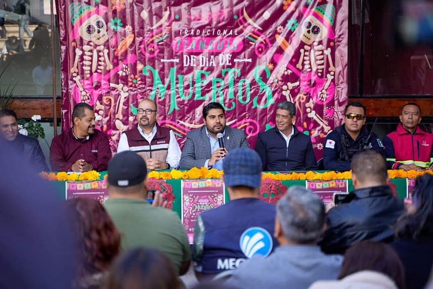 Todo listo para el Tianguis del Día de Muertos 