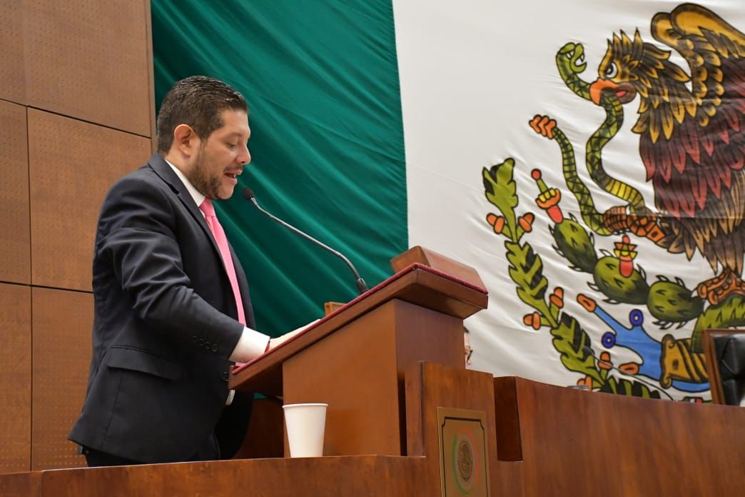 Se suman diputados a la lucha contra el cáncer de mama