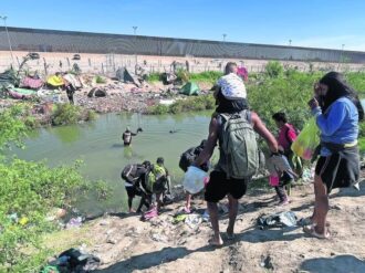 No hay desbordamiento de la migración, ahí vamos ordenando las cosas: AMLO