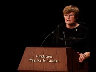 Nobel de Medicina para científicos que trabajaron en vacunas contra el Covid-19