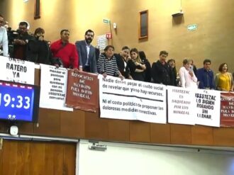 Revientan la comparecencia de Sánchez González