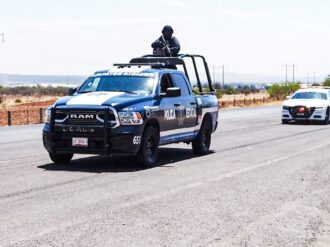 Atacan a la PEP en Loreto; abaten a un agresor