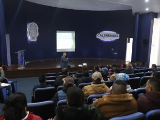 Capacita la CDHEZ a personal administrativo de Calera