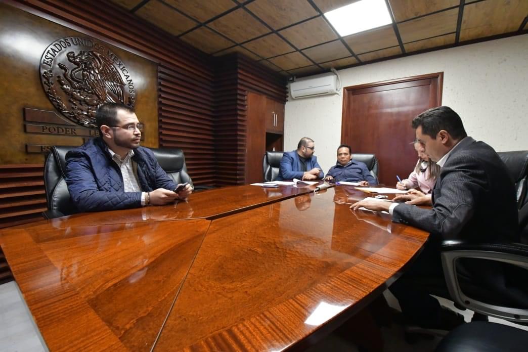 Depuran listado de aspirantes a la fiscalía; de 5 saldrá la terna 