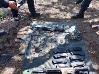 Desmantelan campamento en Tepetongo; aseguran armas