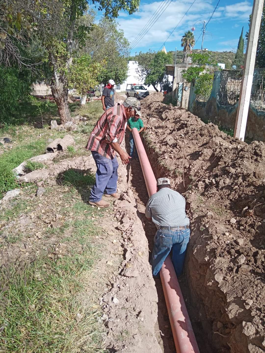 Amplían red de drenaje en Jalpa