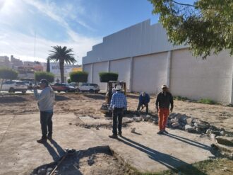 Inician trabajos de remodelación en cancha de cachibol