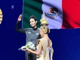 Laura Burgos, subcampeona de Muay Thai