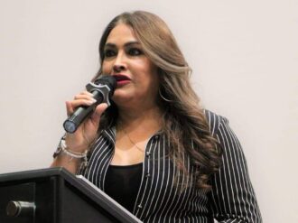 Enfrenta personal de Salud bajos salarios e inseguridad 