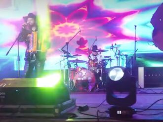 Baila Juan Aldama con Kikín y los Astros