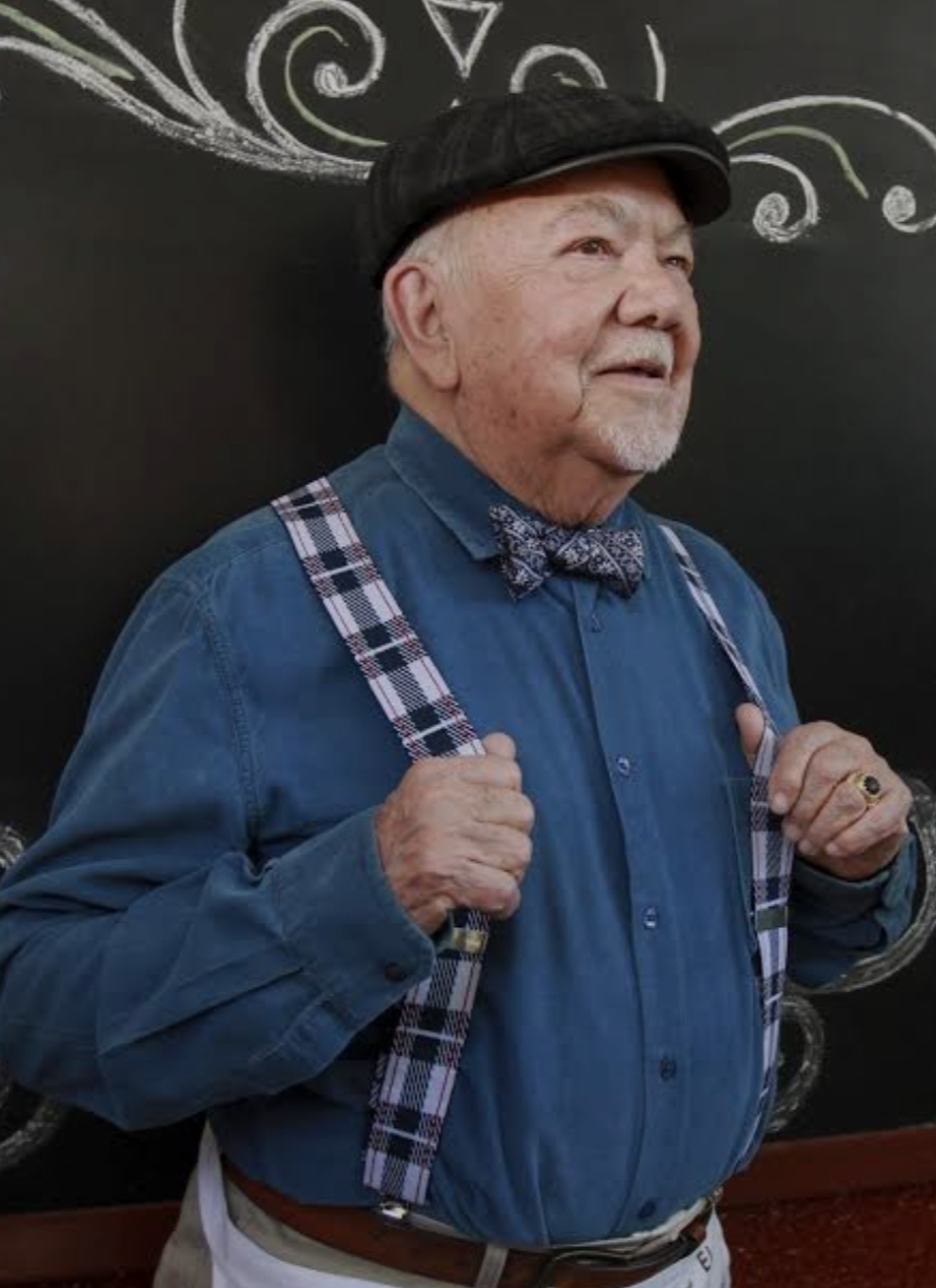 “El trabajo es mi alegría y mi eterno entretenimiento»: Sergio Corona