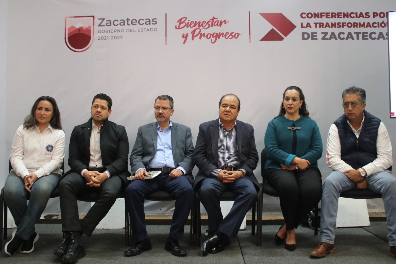 Buscan profesionalización del sector turístico