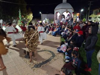 Disfrutan de festival navideño en Pánuco