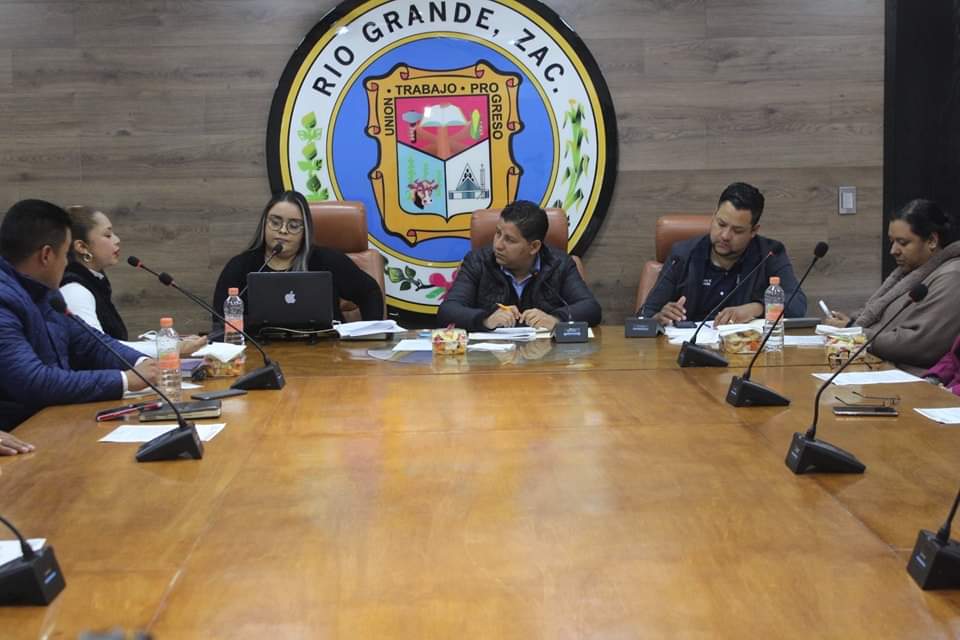 Sin parar, ayuntamiento de Río Grande