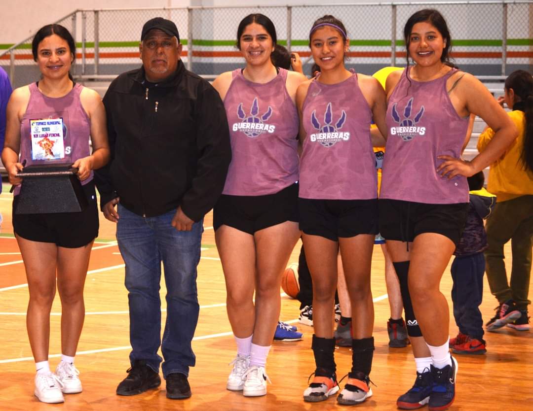 Guerreras y K.O, ganadores del Torneo de Basquetbol de Juan Aldama