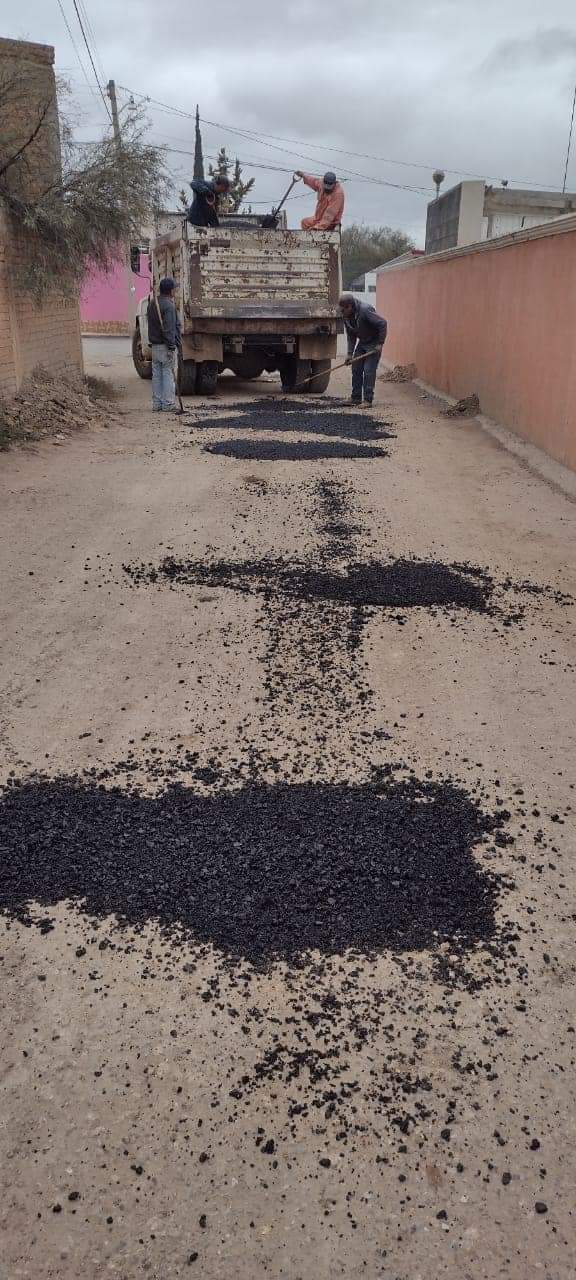 Sigue el bacheo en Pánuco