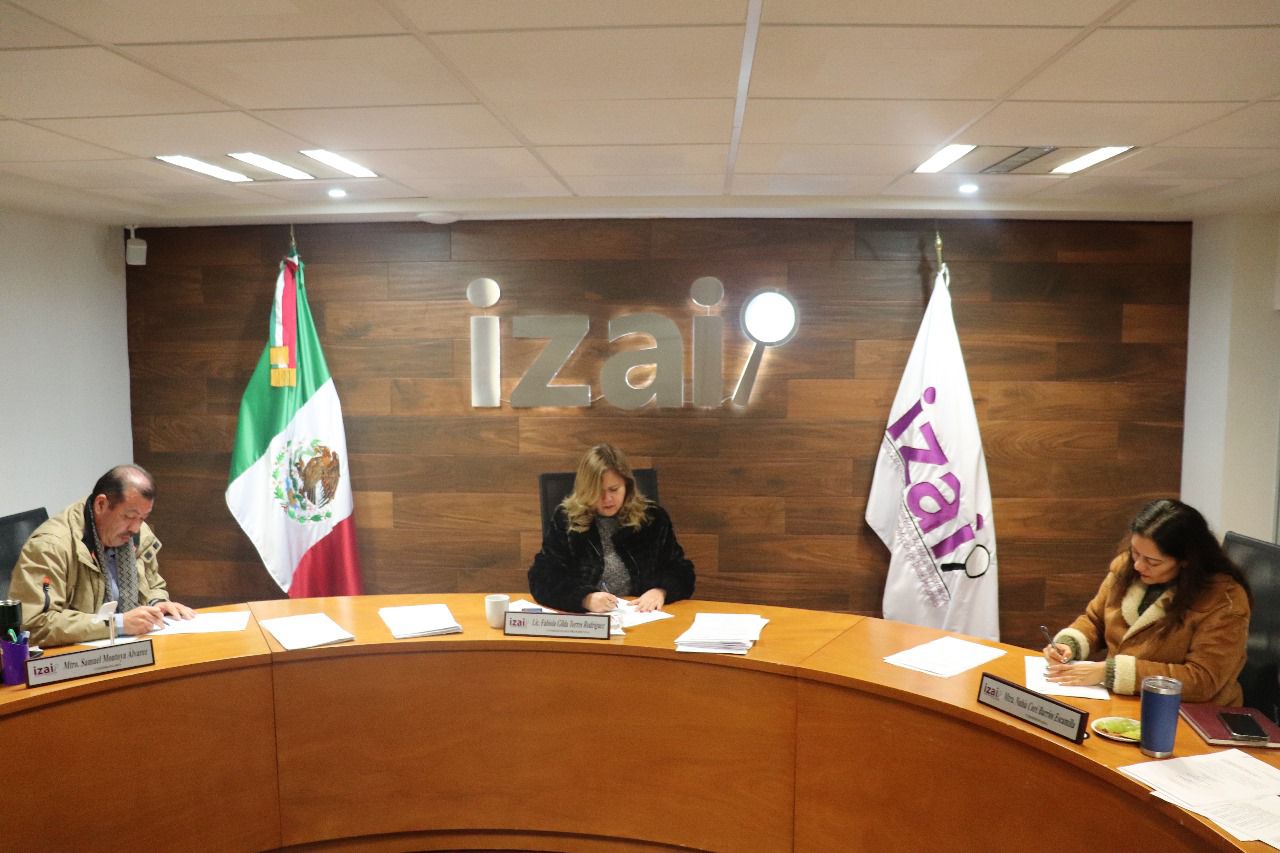 Impone IZAI 32 multas por opacidad en transparencia