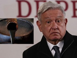 Me está preocupando un poquito la baja en el precio del barril de petróleo: AMLO